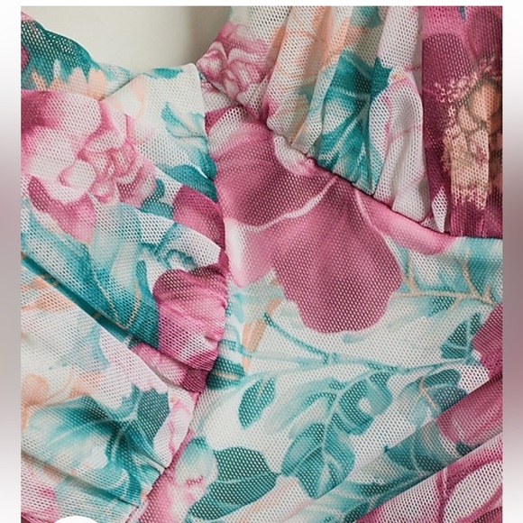NWT Express Floral 🌸 Bodysuit - Picture 6 of 6